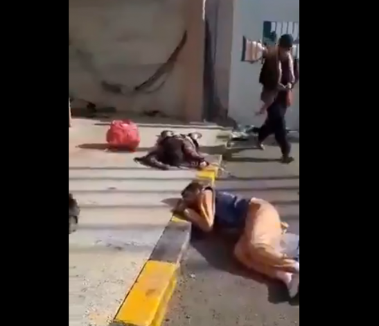 مقتل مواطنين قي مطار كابول من قبل القوات الامريكية